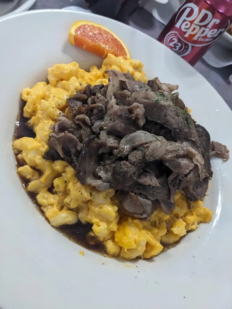 Prime Rib Mac and Cheese